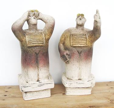 UFO Watchers - Ceramic Sculptures - (Pair) thumb