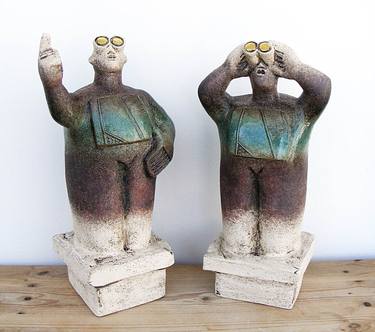 UFO Watchers - Ceramic Sculptures - (Pair) thumb