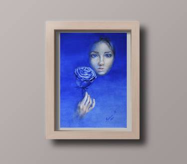 Blue rose thumb