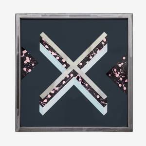 X I
