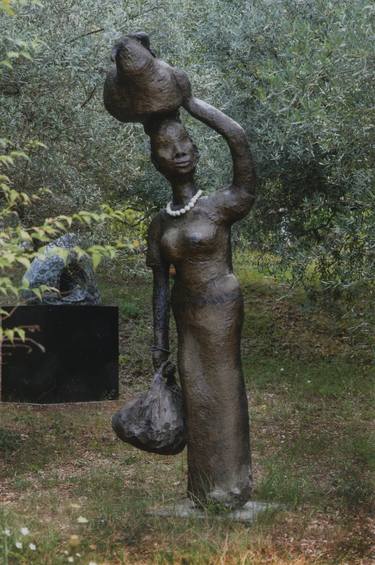 Original People Sculpture by Ginette Ashkenazy