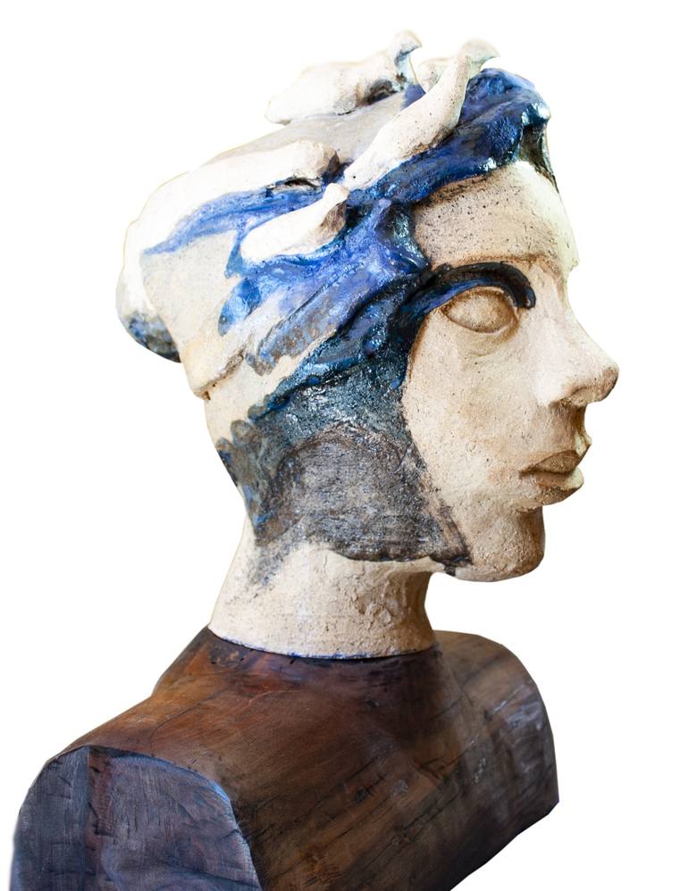 Original Women Sculpture by marco caamaño