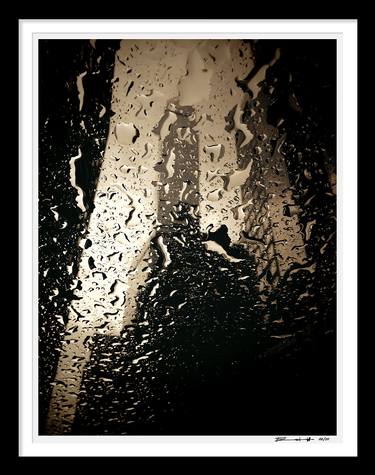MANHATTAN RAIN, New York, USA 2016 / 20x16" Framed - Limited Edition of 25 thumb
