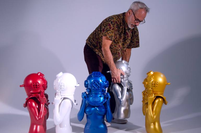 Original Contemporary Women Sculpture by Victor Spinelli