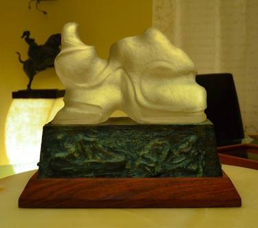 Reclining Figure thumb