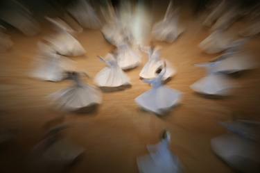 Whirling dervish thumb