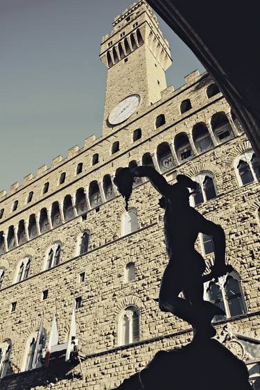 Palazzo Vecchio and Cellini's Perseus. IT003_009 thumb
