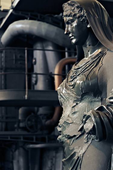 Majestic Agrippina, industrial charm. FA001_008. Blockchain thumb