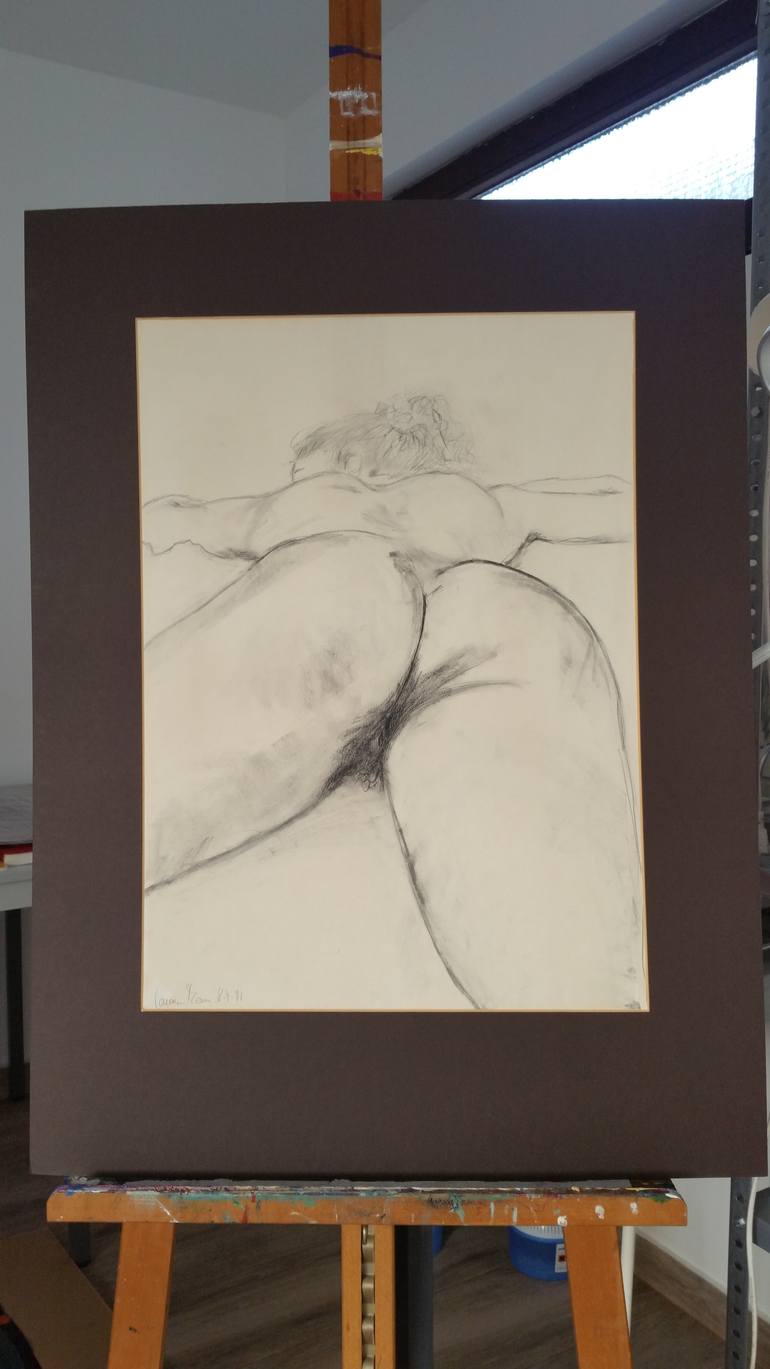 Original Figurative Nude Drawing by Carmen Moreno