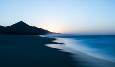 SEA AND MOUNTAINS CALM / BLUE thumb