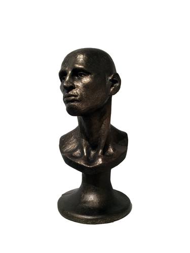 man sculpture head thumb