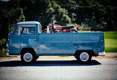 VW Type 2 Single-Cab Pickup with CB 125 - Limited Edition 1 of 25 thumb