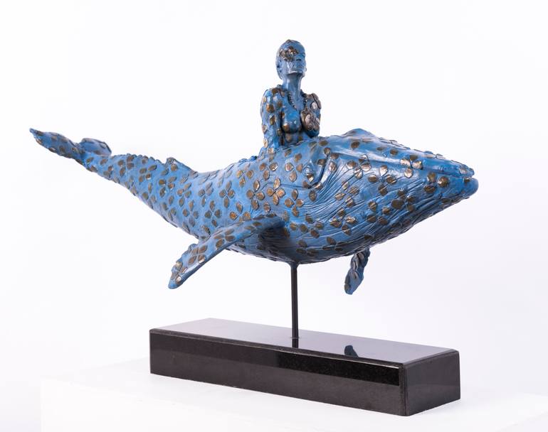 Original Figurative Animal Sculpture by Alejandra Zermeño -Ake