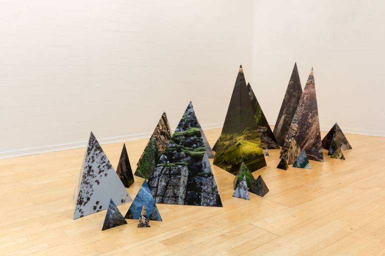 Original Landscape Sculpture by Valentina Schulte