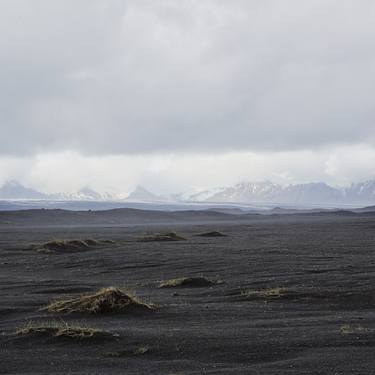 The Volcanic Desert - Limited Edition 2 of 8 thumb