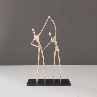 Original Modern People Sculpture by Anna Andreadi