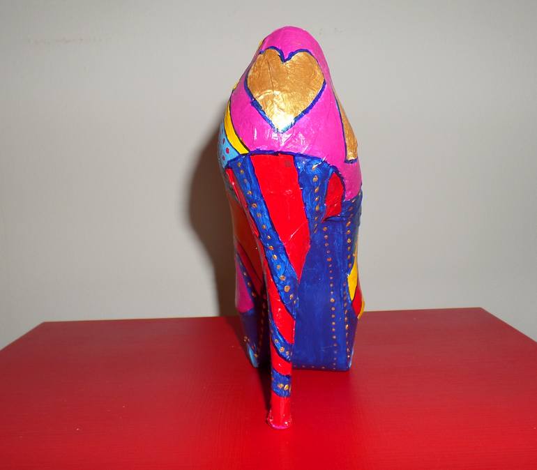 Original Pop Art Fashion Sculpture by Allesandra Tiller