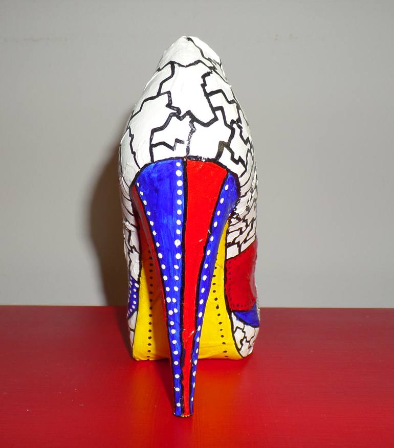 Original Pop Art Fashion Sculpture by Allesandra Tiller