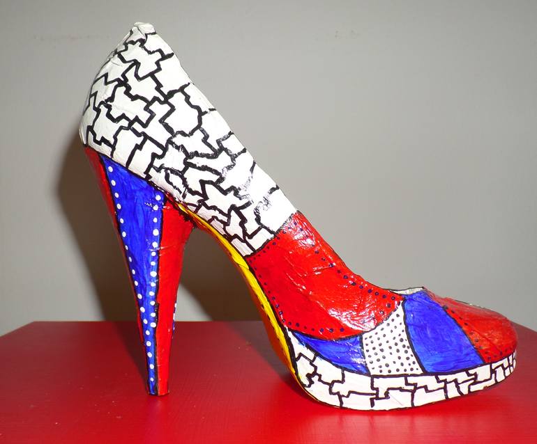 Original Pop Art Fashion Sculpture by Allesandra Tiller