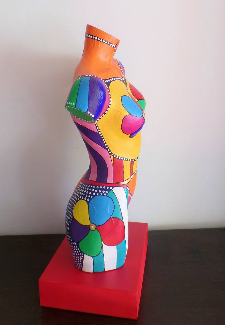 Original Pop Art Women Sculpture by Allesandra Tiller