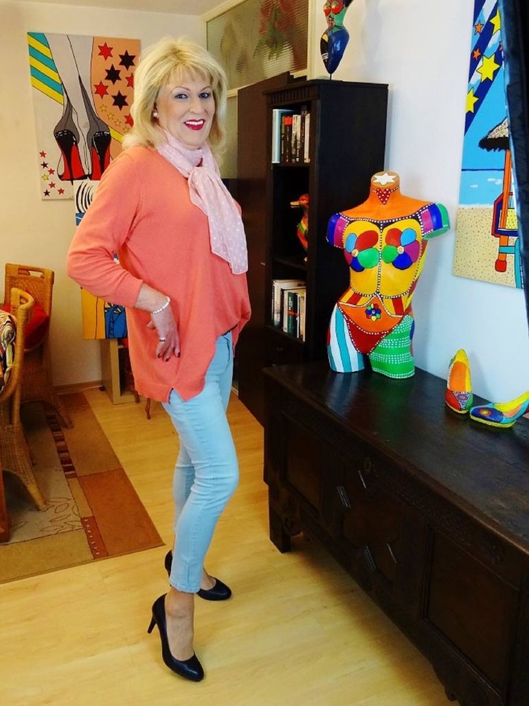 Original Pop Art Women Painting by Allesandra Tiller