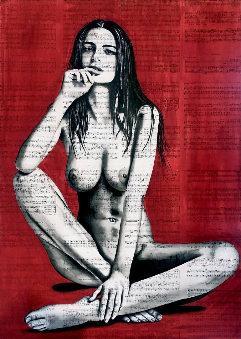 Emily Ratajkowski's nude gallery will ignite your passions