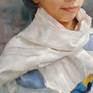 Detailed view - towel arround the neck
