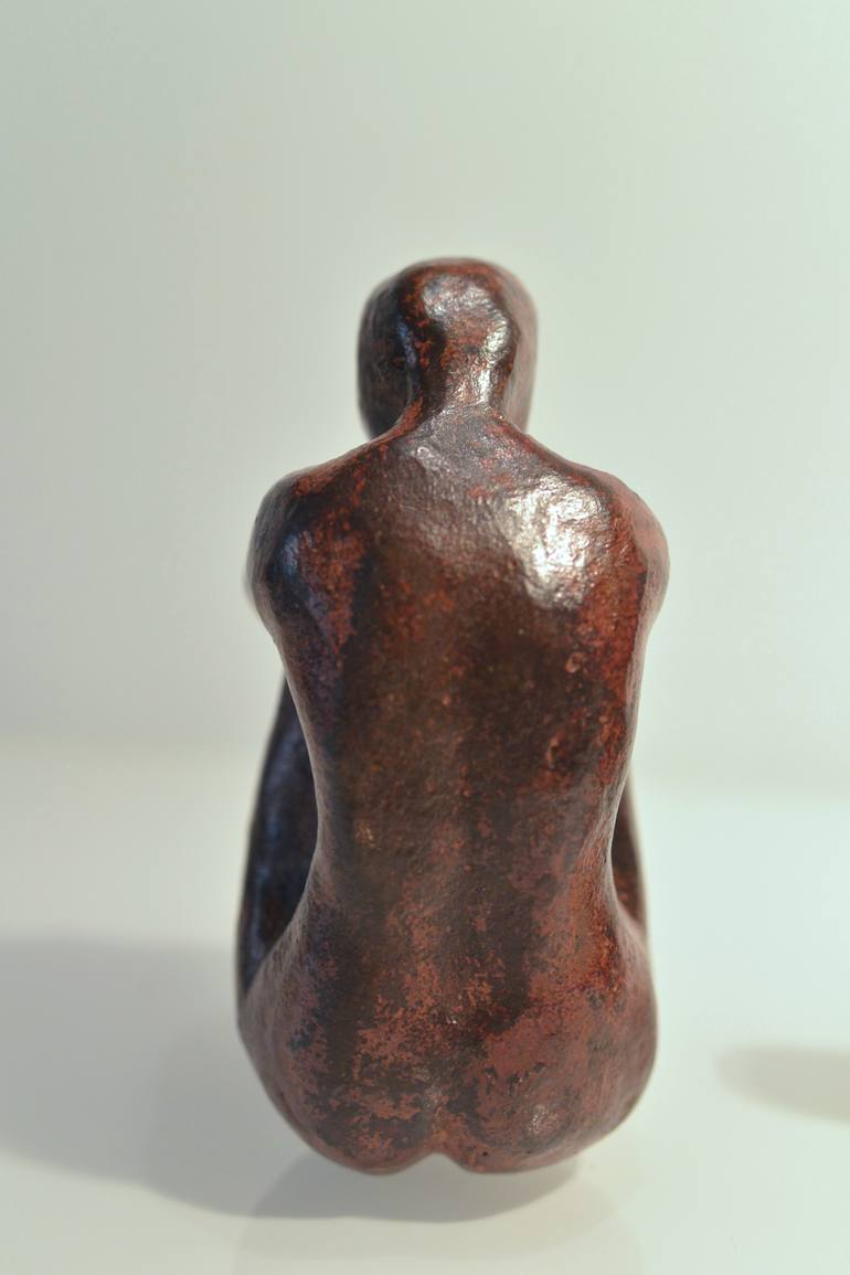 Original Figurative Body Sculpture by Marion Timmermans