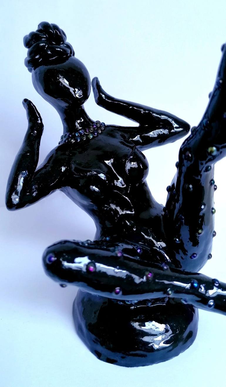 Original Figurative Women Sculpture by Natalia Kaparuk