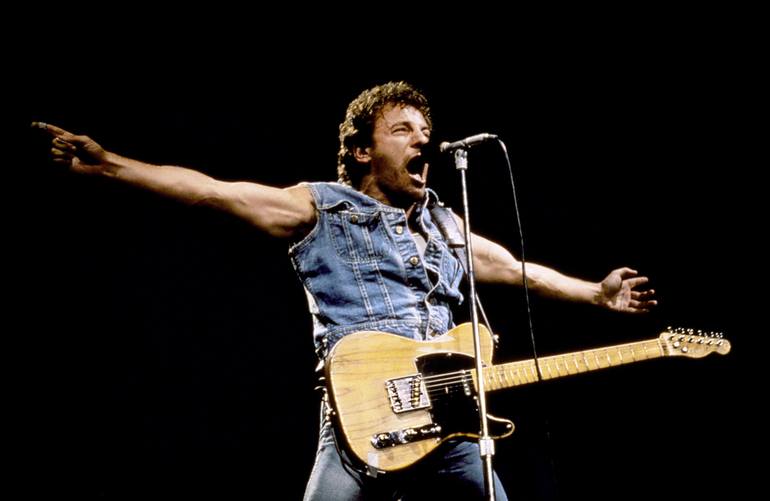 Bruce Springsteen  Set of 5 Glossy Photos 4x6 