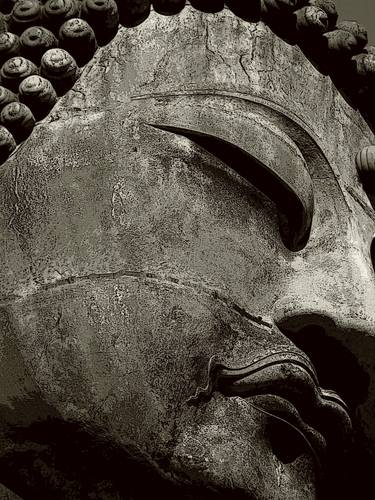 The Great Buddha of Kamakura thumb