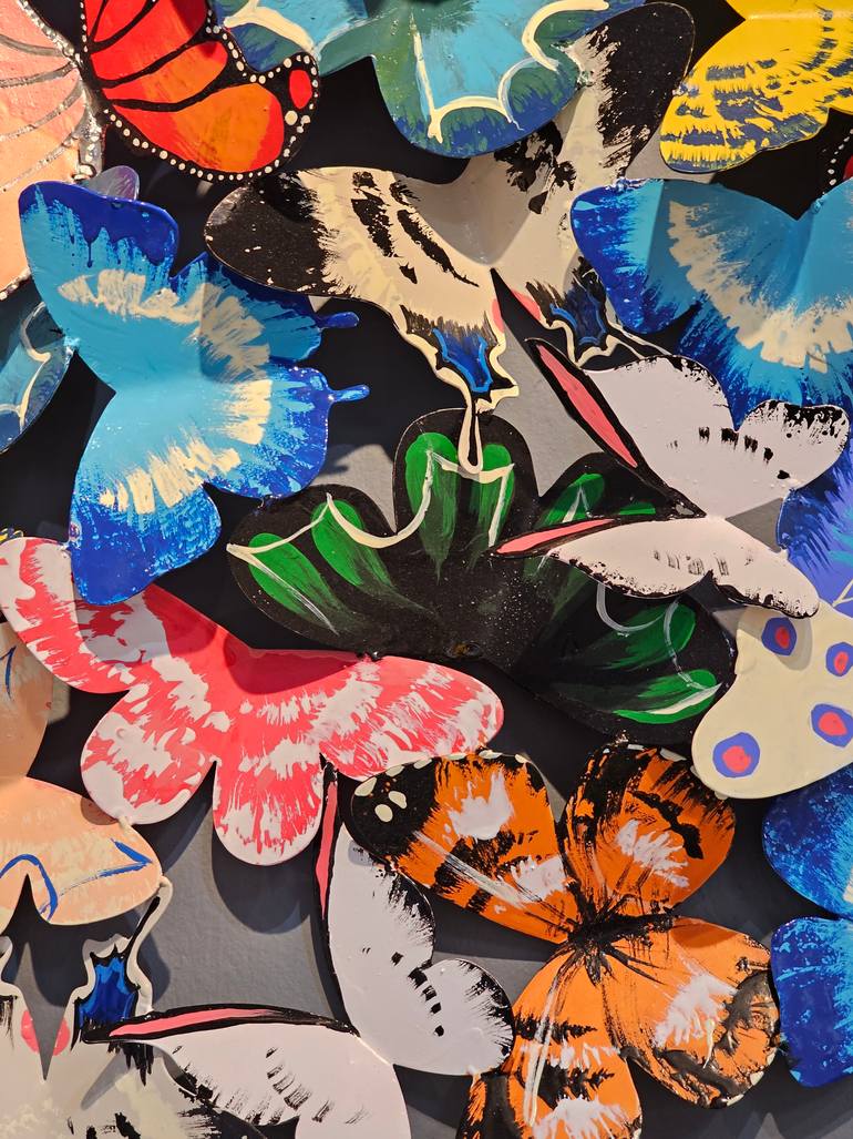 Original Contemporary Nature Sculpture by Liliya Pobornikova