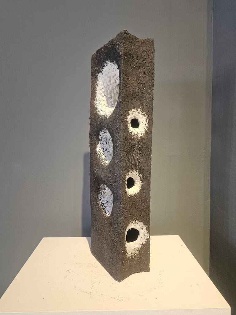 Original Contemporary Abstract Sculpture by Liliya Pobornikova