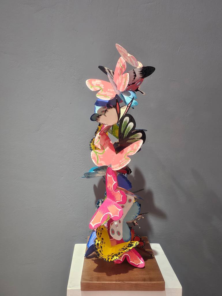 Original Figurative Nature Sculpture by Liliya Pobornikova