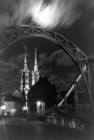 Tumski Bridge, a view over the Cathedral, Wrocław, Poland, 2002 thumb