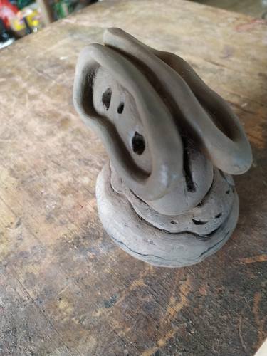 Ear in All thumb