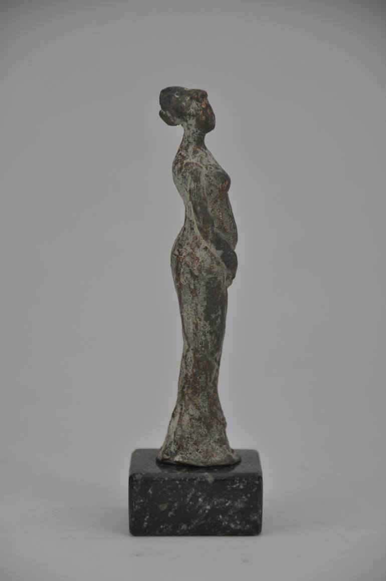 Original Fine Art Women Sculpture by Marianne van der Bolt