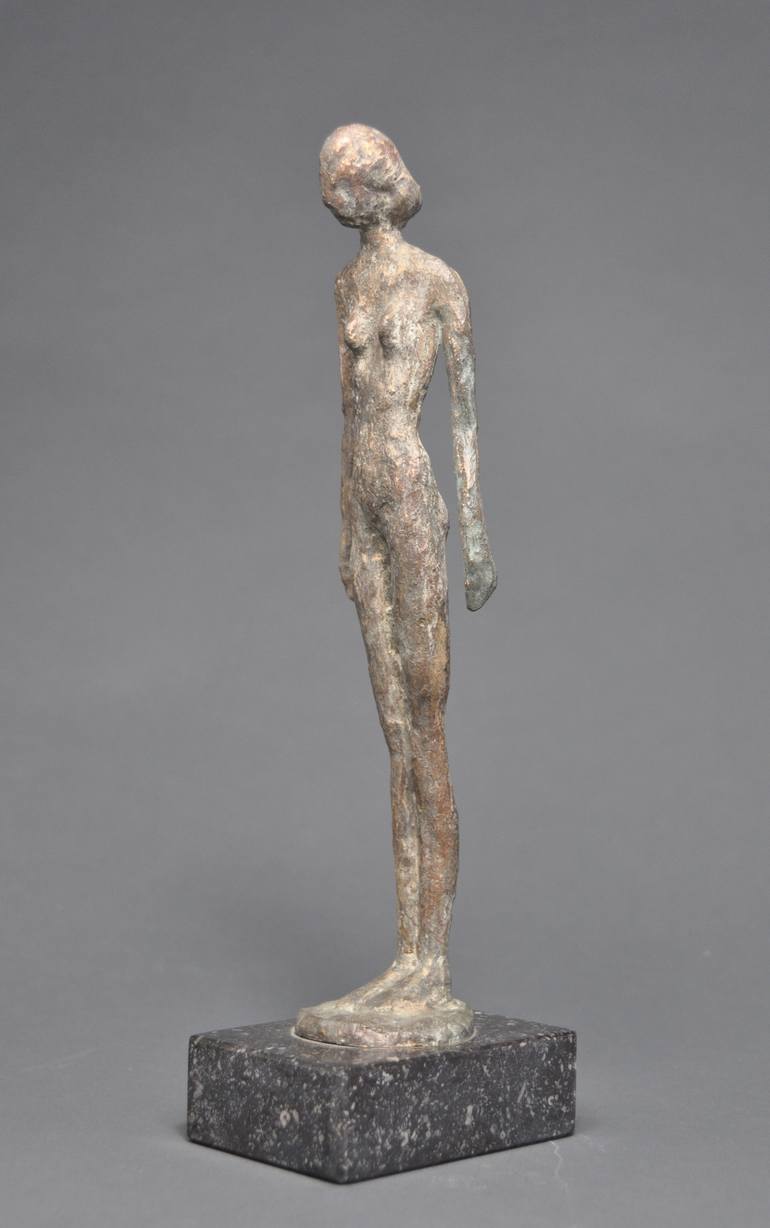 Original Women Sculpture by Marianne van der Bolt