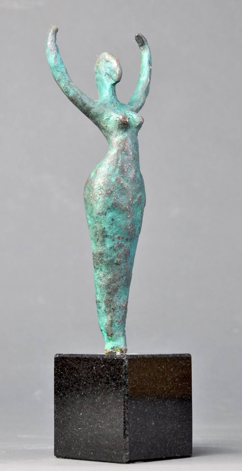 Original Fine Art Women Sculpture by Marianne van der Bolt