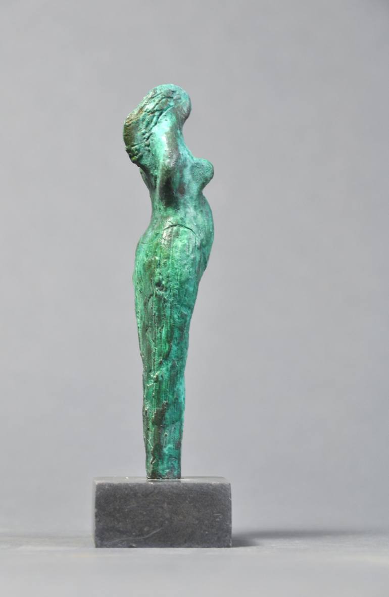 Original 3d Sculpture Women Sculpture by Marianne van der Bolt