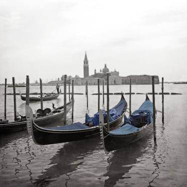 Vintage Venice In Black, White, And Blue image