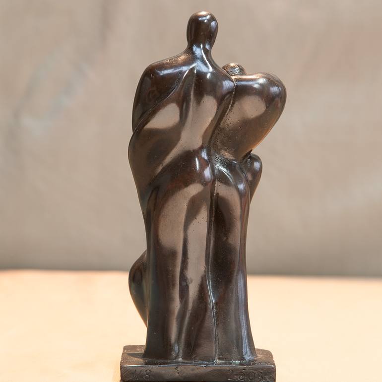 Original Figurative Love Sculpture by Eric Pierre