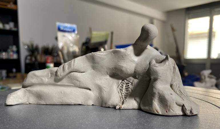 Original Abstract People Sculpture by Nini YūRei Ferrara