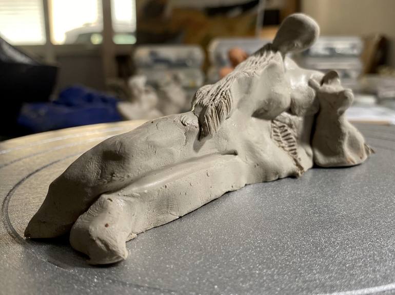 Original Abstract People Sculpture by Nini YūRei Ferrara