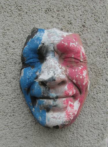 Face Cast On A Wall, Paris - Limited Edition 1 of 5 thumb