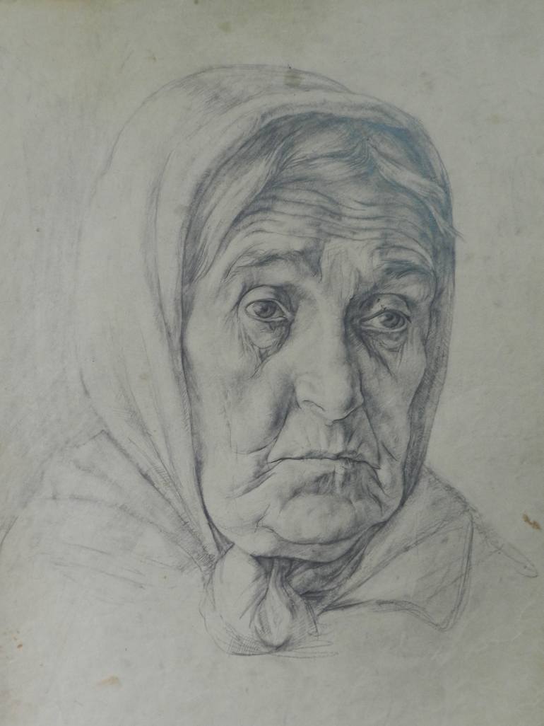 kind old woman drawing