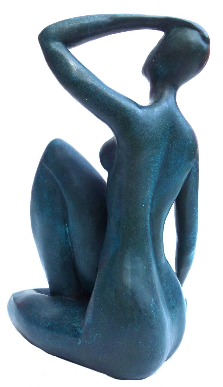 Original Women Sculpture by Ariane von Bornstedt