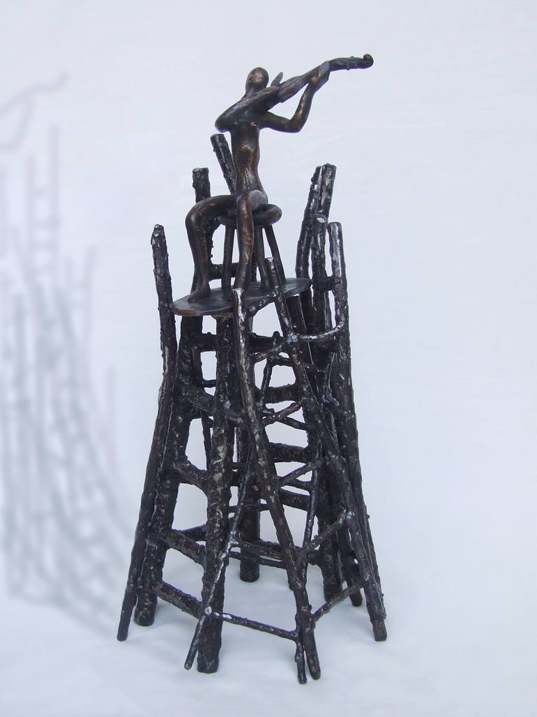 Original Figurative People Sculpture by Tanom Kongchan