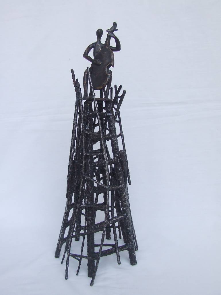 Original Expressionism People Sculpture by Tanom Kongchan