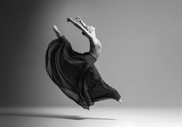 Original Fine Art Body Photography by Piotr Leczkowski